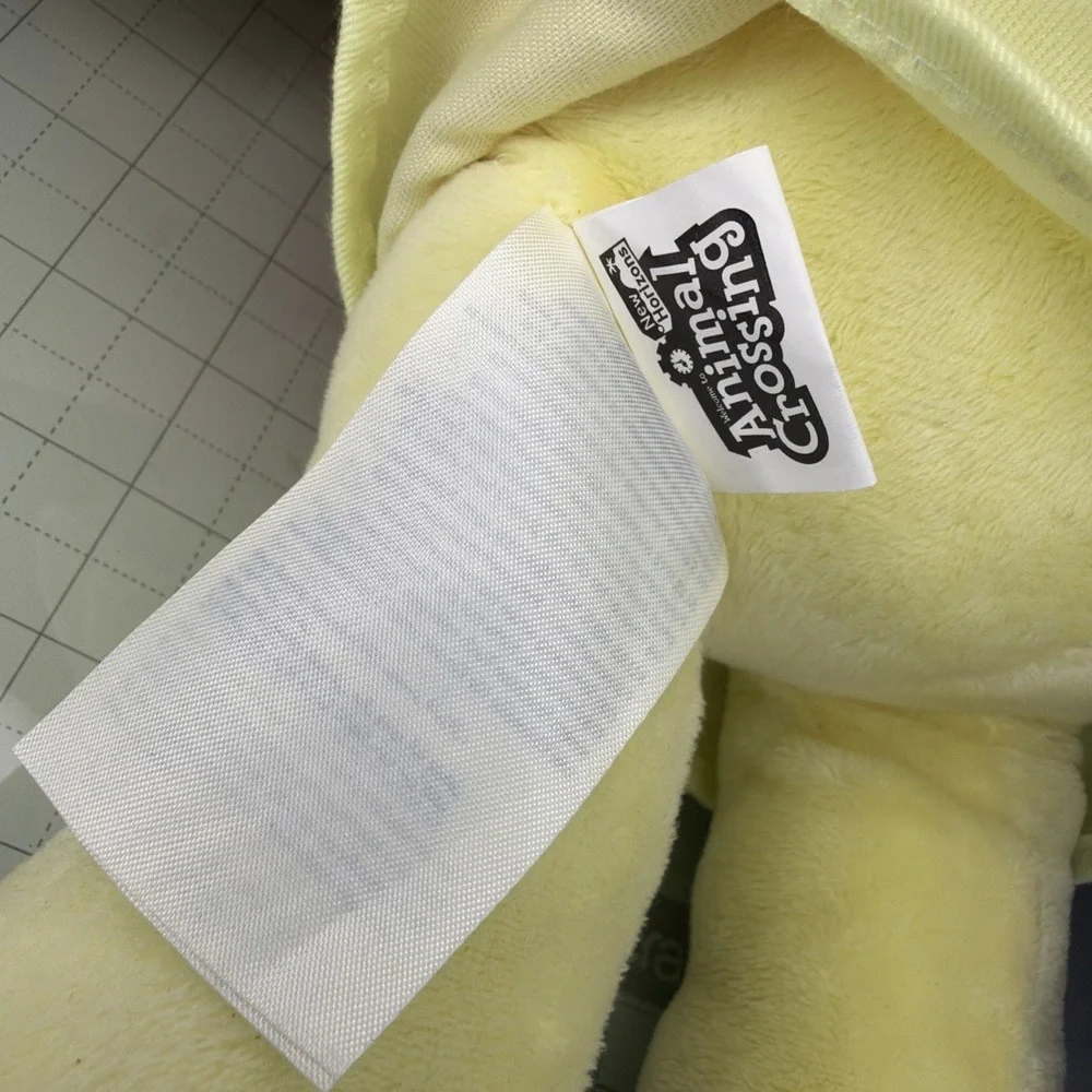 Build-A-Bear Animal Crossing New Horizons‎ Isabelle Summer Plush Toy